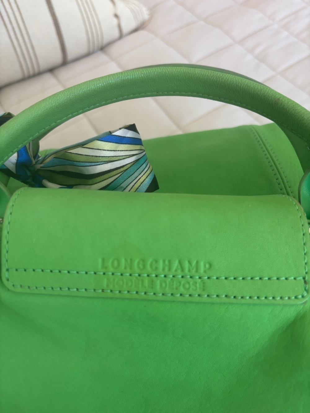Longchamp Lime Green Leather Satchel with a Longchamp Decorative Scarf - Picture 8 of 10